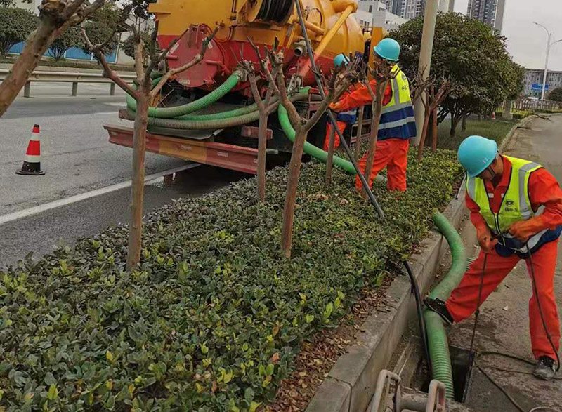 垫江市政管道清淤